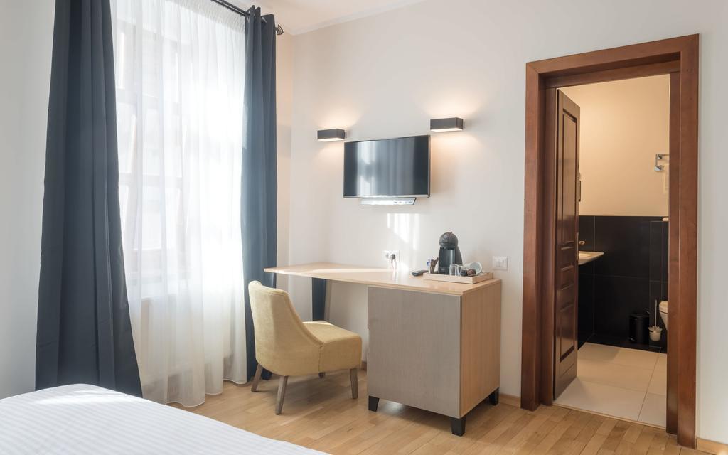 Antler Boutique Hotel บราชอฟ ภายนอก รูปภาพ