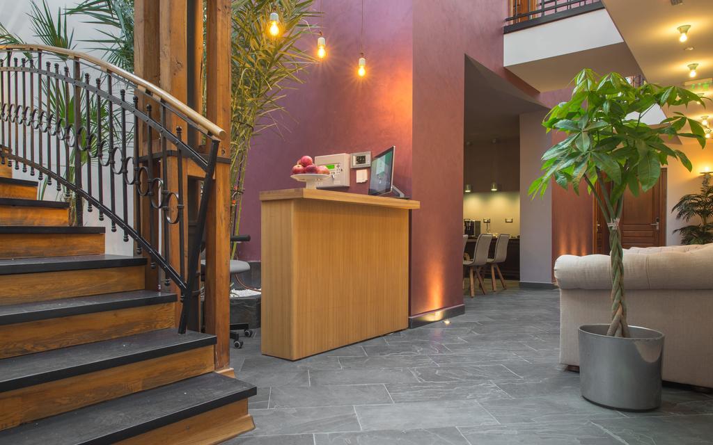 Antler Boutique Hotel บราชอฟ ภายนอก รูปภาพ